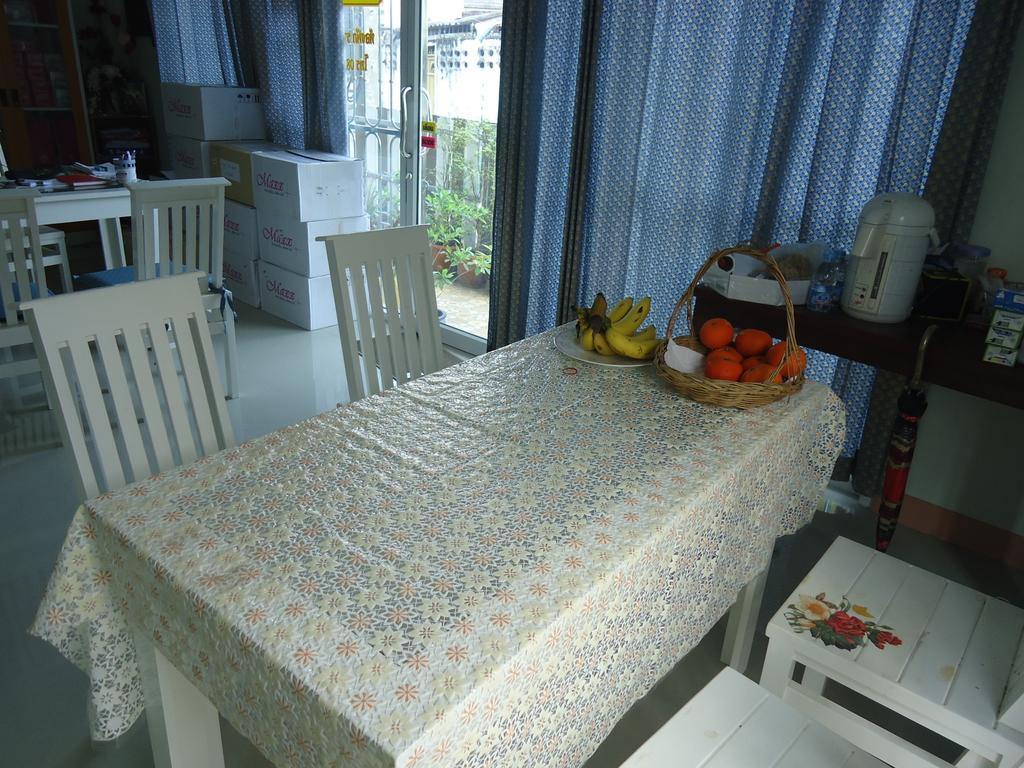 Sorn Waree Home Place Kanchanaburi City Room photo